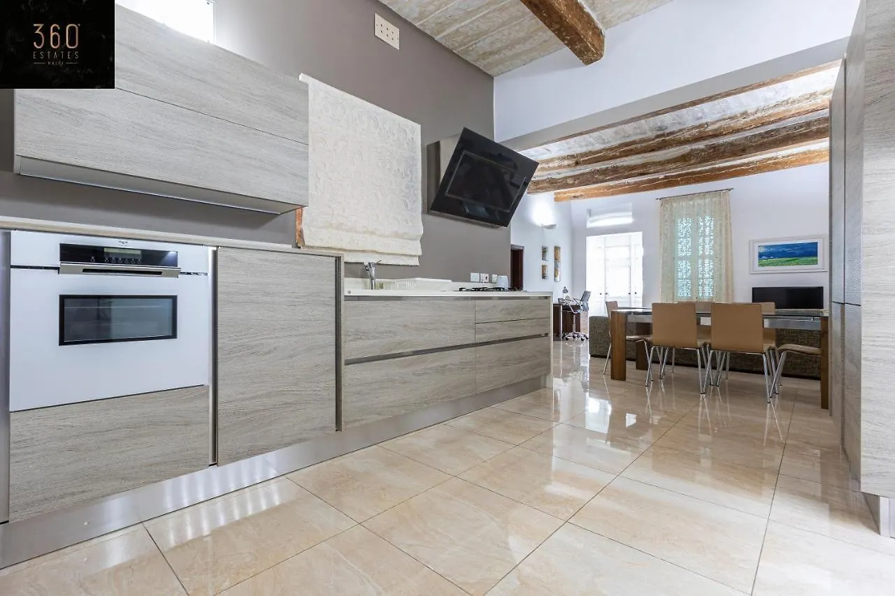 Seafront - Top Location, Top Floor With Wifi & Ac By 360 Estates Valletta 0*,