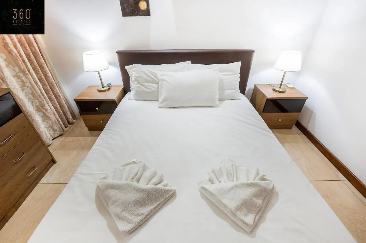 Seafront - Top Location, Top Floor With Wifi & Ac By 360 Estates Valletta 0*,  Malta